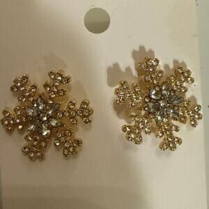 NWT Large Goldtone Snowflake Rhinestone Stud Earrings